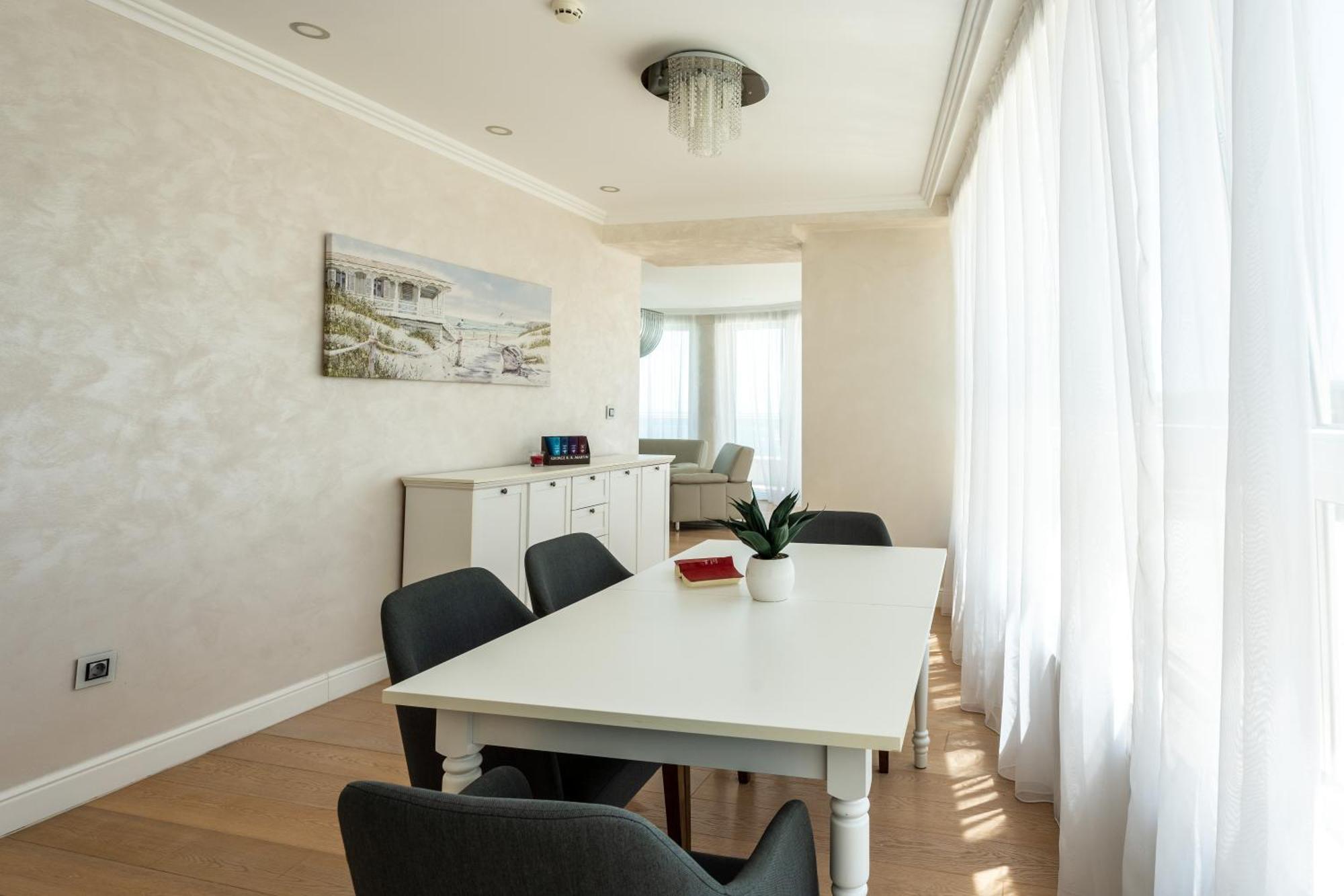 The Lodge Summer Apartments Sozopol Exterior photo